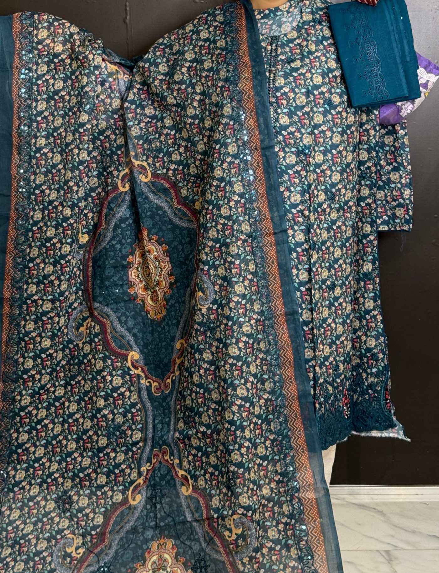 Tawakdal Boutique Seller kaj